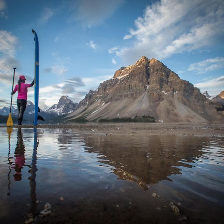 The Lodge At Bow Lake Lake Louise Exterior photo